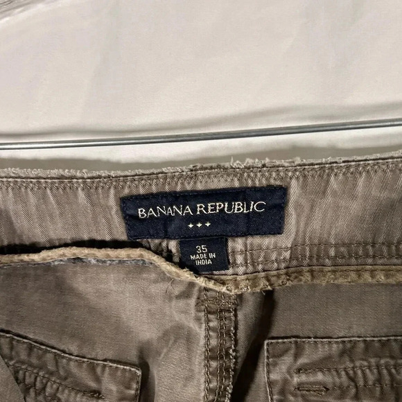 Banana Republic Cargo Shorts Men's 35 Grey Button Zip 100% Cotton Distressed - Picture 7 of 10